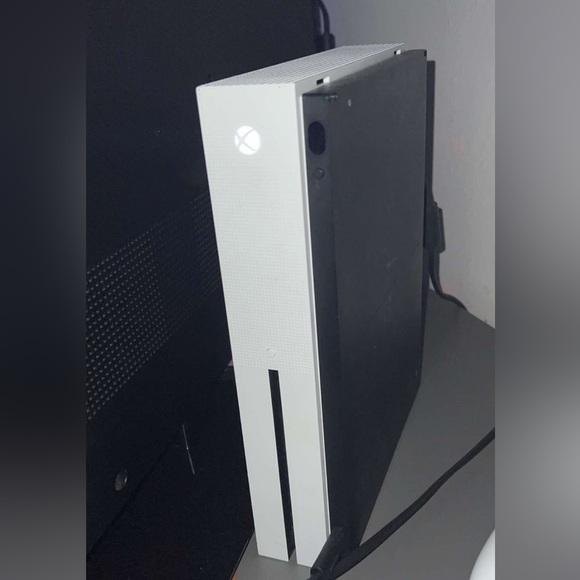 Xbox one S good condition